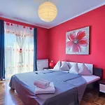De L'amour By Interhome * Vodnjan