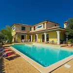 Villa De L'amour By Interhome