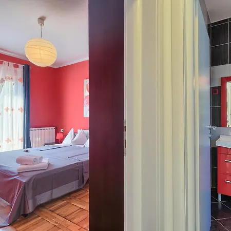De L'amour By Interhome * Vodnjan