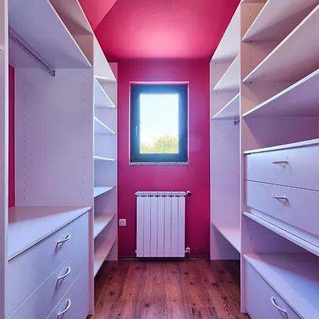 Villa De L'amour By Interhome *