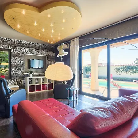 De L'amour By Interhome Villa